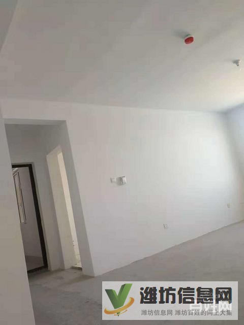 首付十萬 買濰城區政府實驗小學旁 凡爾賽麗都大三室