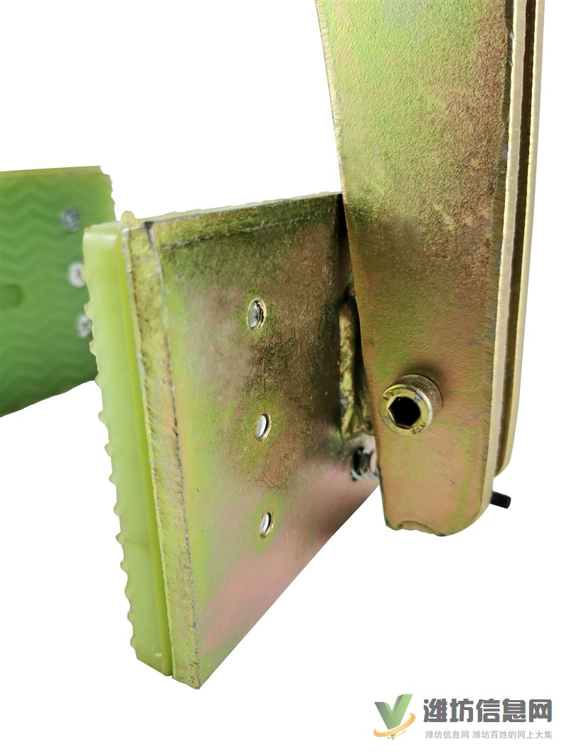 石材吊夾和小攪拌機如何配合安裝路沿石